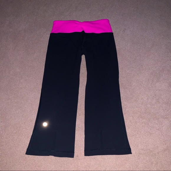 Lululemon Athletica Black Capris - Picture 1 of 2